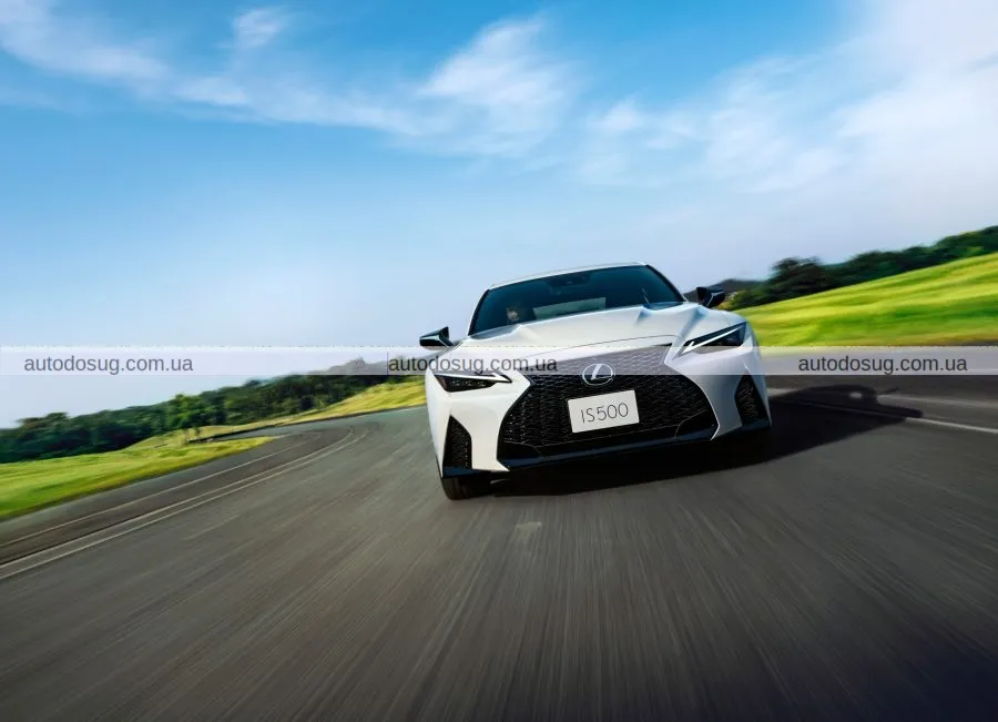 Lexus завершує епоху атмосферних V8-седан