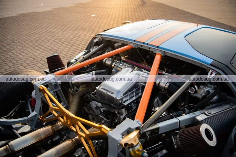 Lynx повертає Ford GT першого покоління до життя