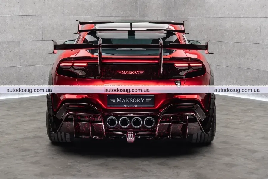 Mansory перетворює Ferrari Purosangue на ексцентричне шоу на колесах