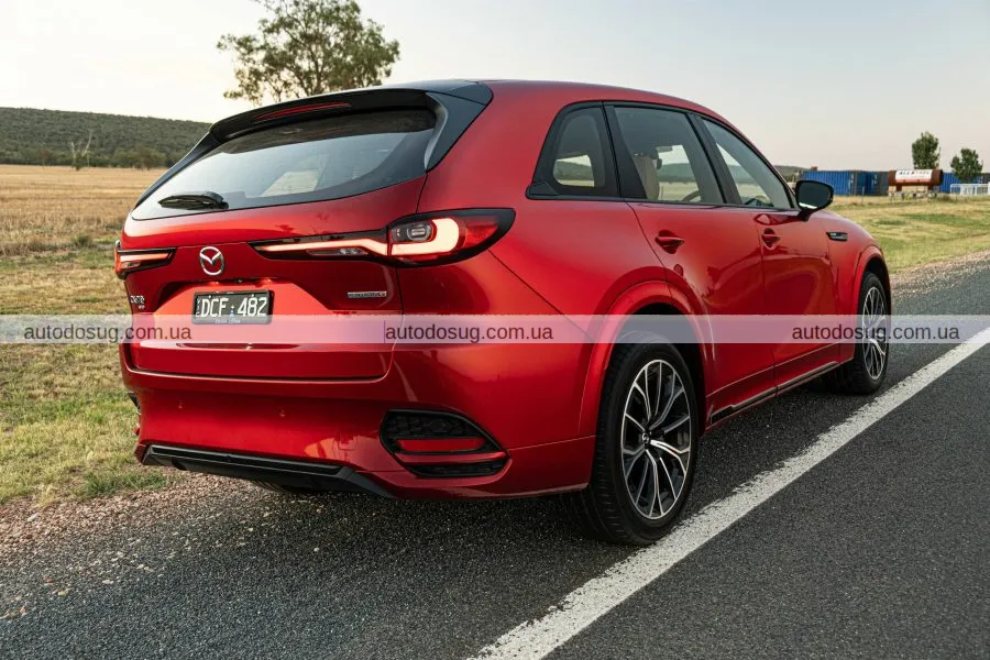 Mazda CX-70 2025 року: флагманський позашляховик