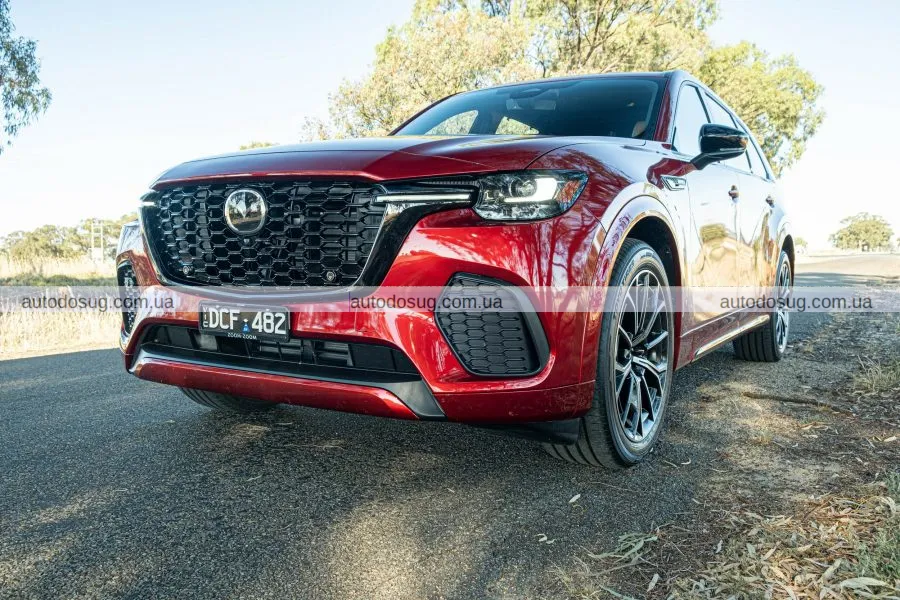 Mazda CX-70 2025 року: флагманський позашляховик
