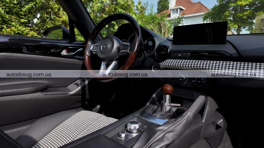 Mazda MX-5 отримала унікальну ностальгічну версію