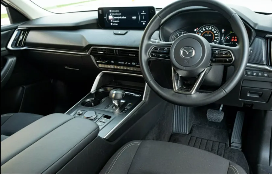 Mazda офіційно представила новий CX-80 2025