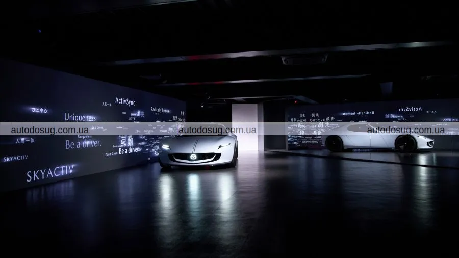 Mazda повертає роторний RX-7 та створює новий Miata