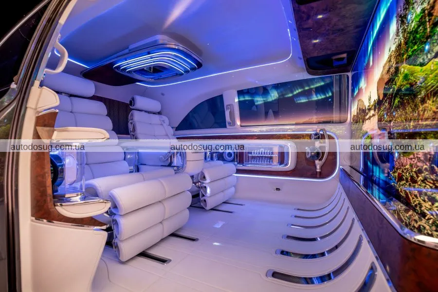 Mercedes-Benz презентує Vision V: електричний мінівен класу люкс з 65-дюймовим екраном