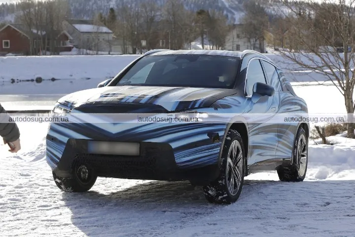 Mercedes GLC EV 2027: електричний кросовер наближається до дебюту