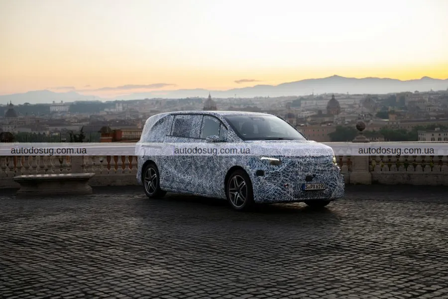 Mercedes представляє розкішний електричний фургон