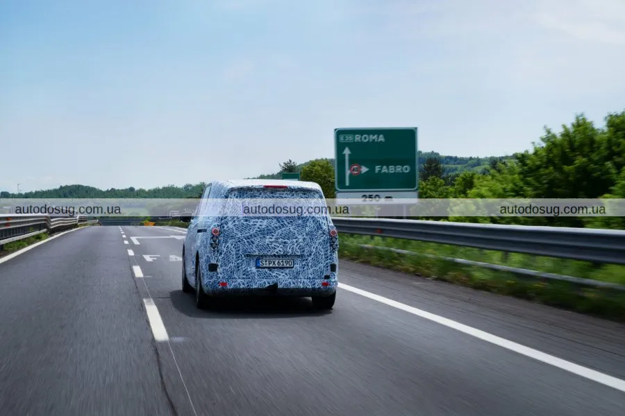 Mercedes представляє розкішний електричний фургон