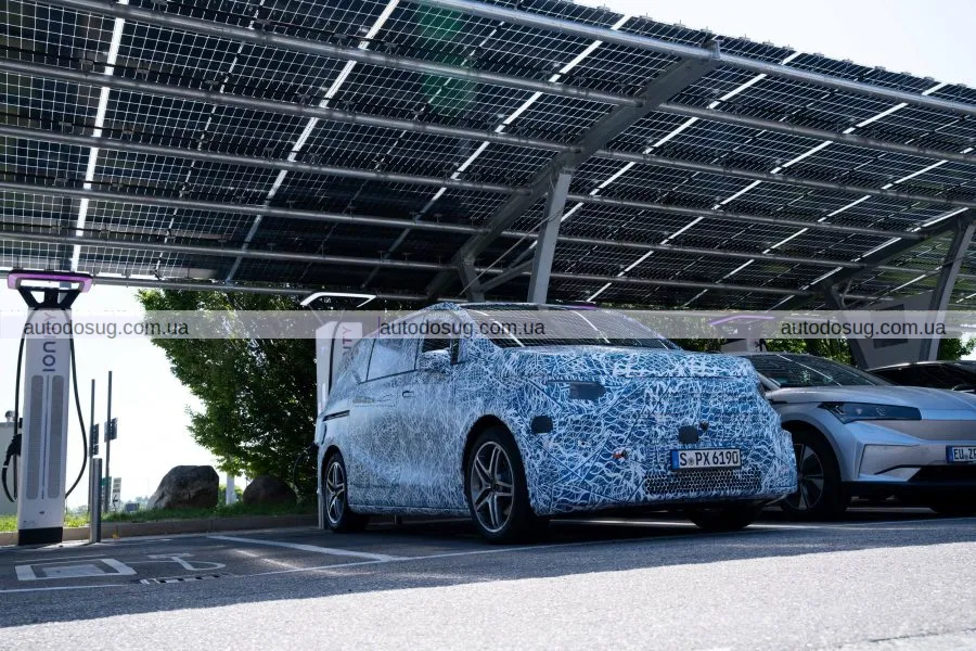 Mercedes представляє розкішний електричний фургон