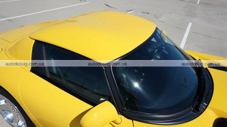 Модифікований Dodge Viper 2002 року з пробігом 7 тис. миль приголомшує яскравими фарбами