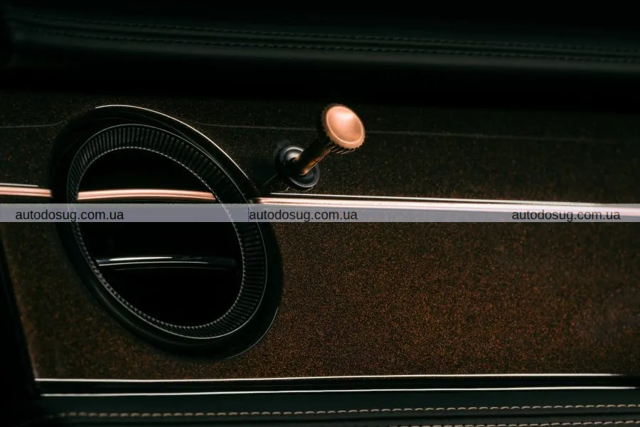 Найновіший Batur від Bentley - розкіш з використанням рожевого золота