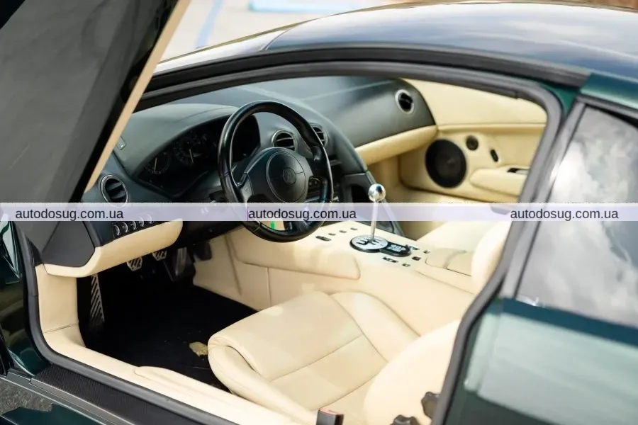 Незвичний вихлоп Lamborghini Murciélago з шестиступеневою коробкою вражає