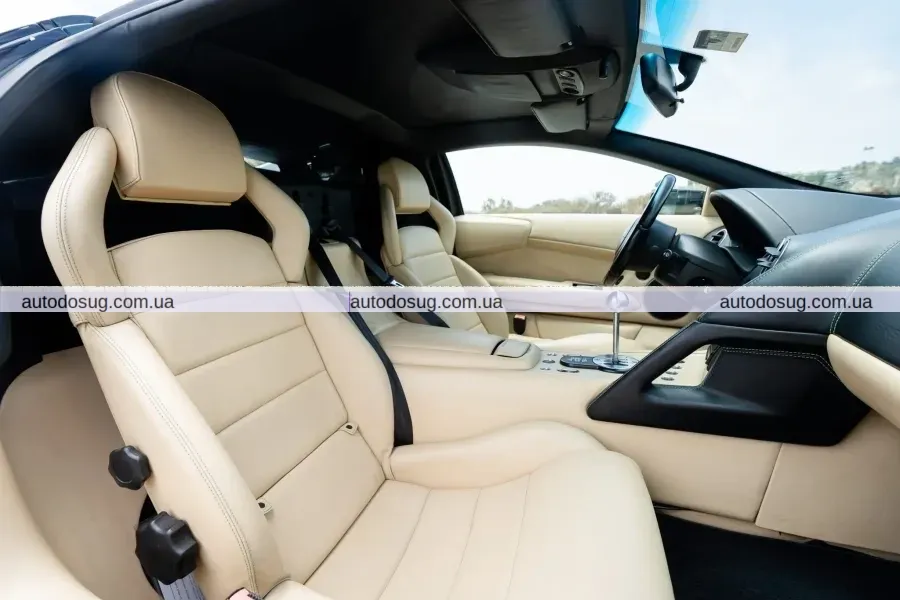 Незвичний вихлоп Lamborghini Murciélago з шестиступеневою коробкою вражає