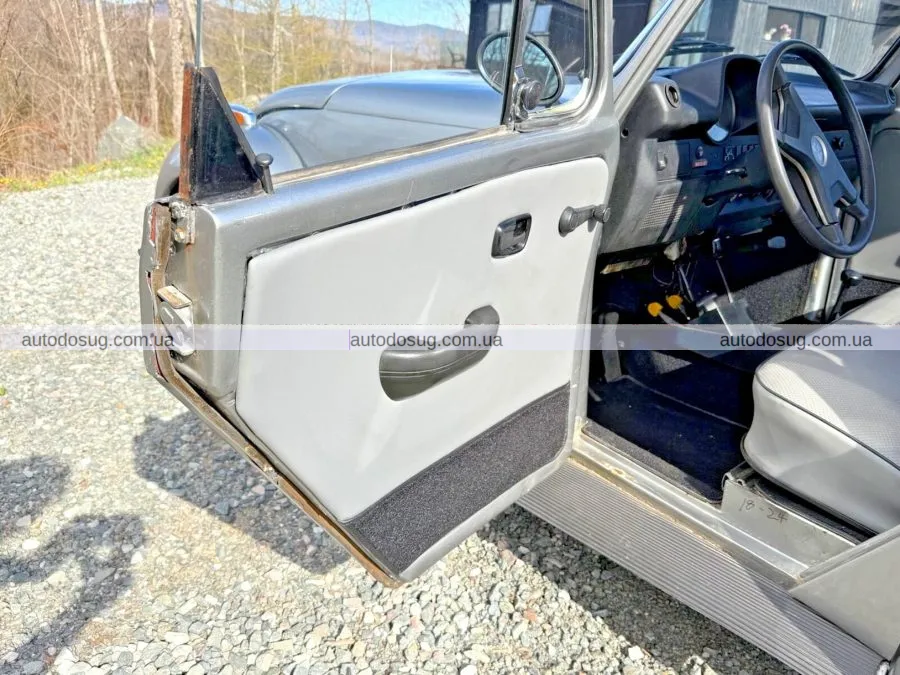 Німецький ретрокар Beetle радикально змінив розташування двигуна