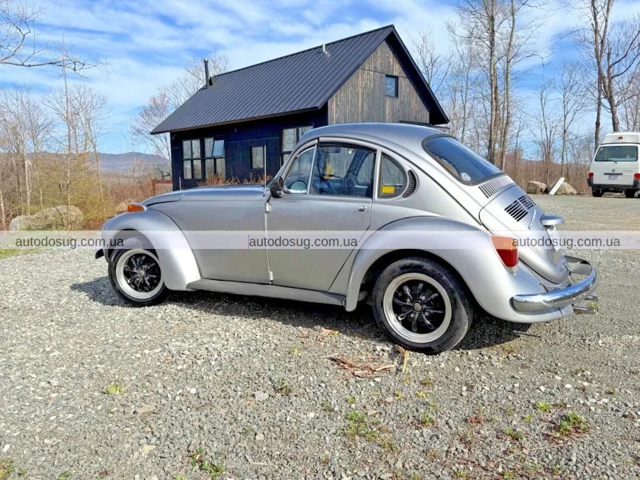 Німецький ретрокар Beetle радикально змінив розташування двигуна