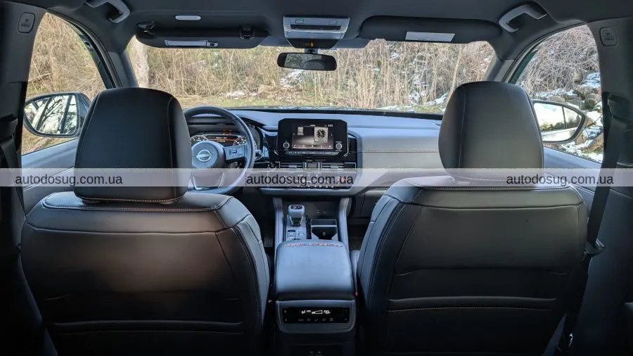 Nissan Pathfinder Rock Creek 2025 поєднує комфорт і прохідність