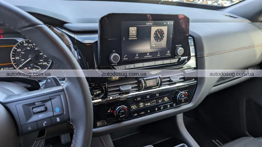 Nissan Pathfinder Rock Creek 2025 поєднує комфорт і прохідність