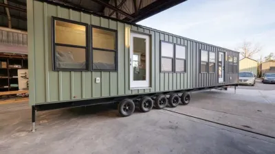 «Новаторський» TinyPlex поміщає два крихітні будиночки в одному трейлері