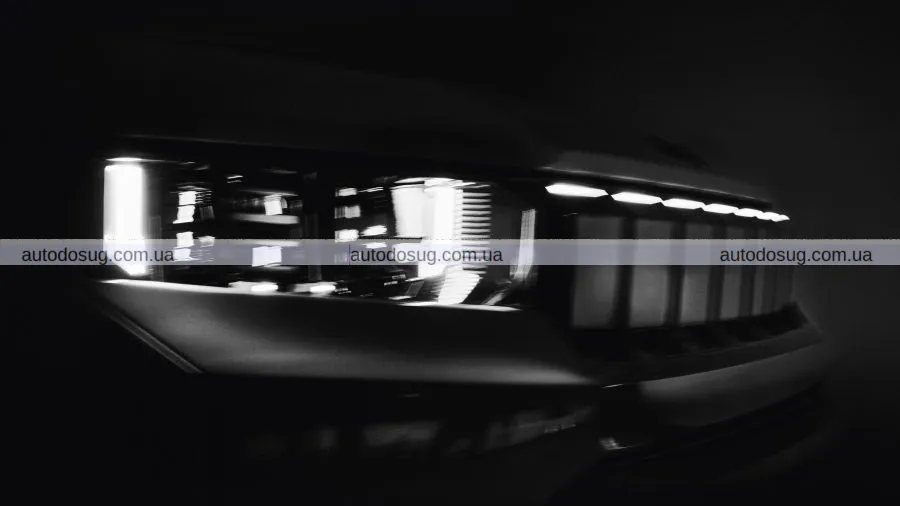 Новий Jeep Compass отримає оновлені LED-фари та дебютує навесні