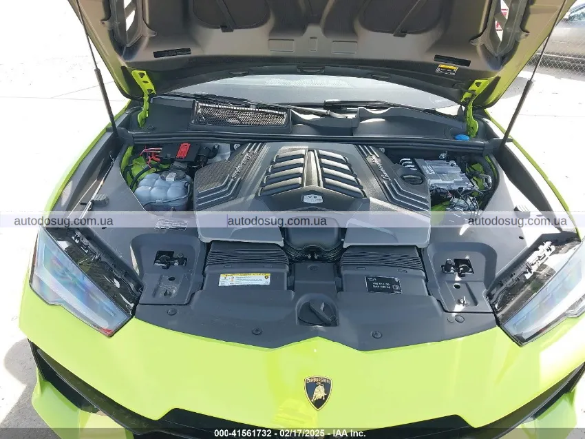 Новий Lamborghini Urus Performante визнано повністю втраченим