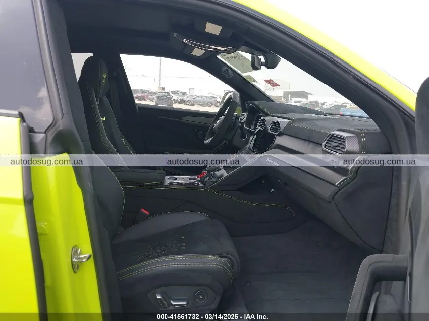 Новий Lamborghini Urus Performante визнано повністю втраченим