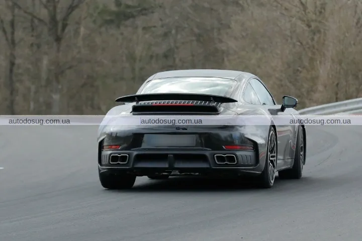 Новий Porsche 911 Turbo S 2026 помітили без камуфляжу: очікується майже 700 к.с.