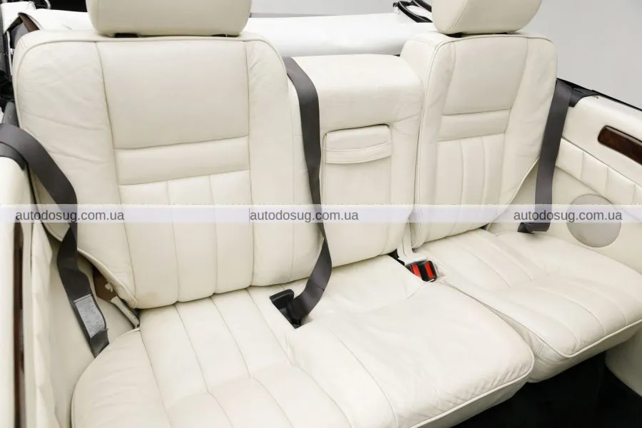 Перетворили класичний Range Rover 1995 року на кабріолет