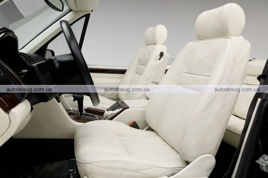 Перетворили класичний Range Rover 1995 року на кабріолет