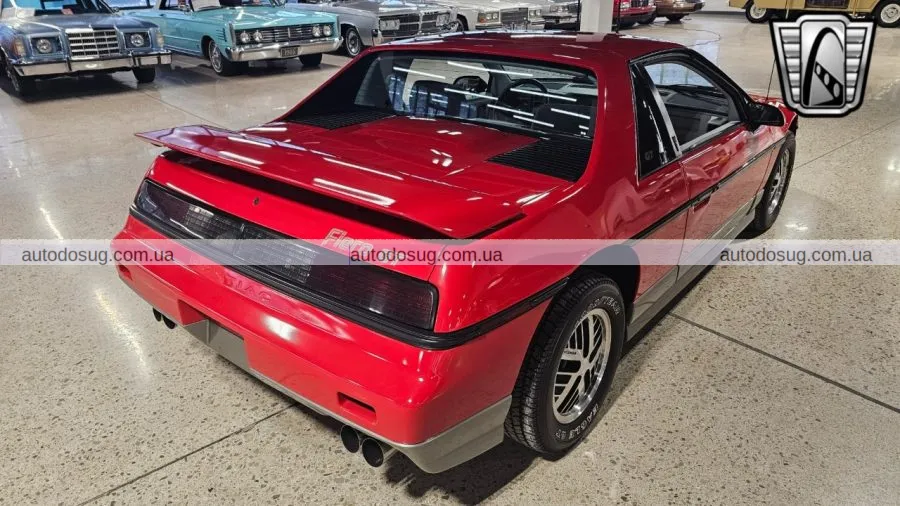 Pontiac Fiero зберігає оригінальний вигляд з пробігом менше 1 000 миль