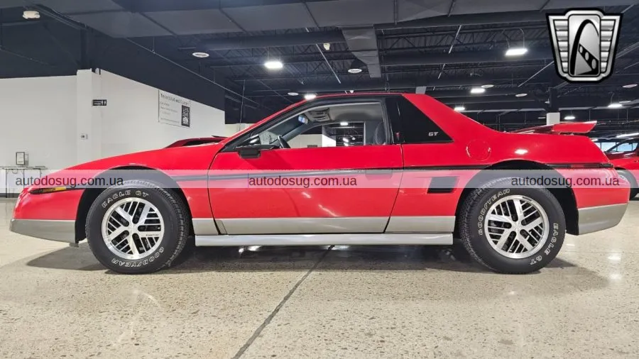 Pontiac Fiero зберігає оригінальний вигляд з пробігом менше 1 000 миль