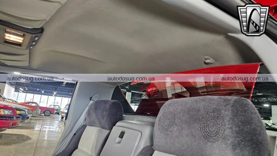 Pontiac Fiero зберігає оригінальний вигляд з пробігом менше 1 000 миль