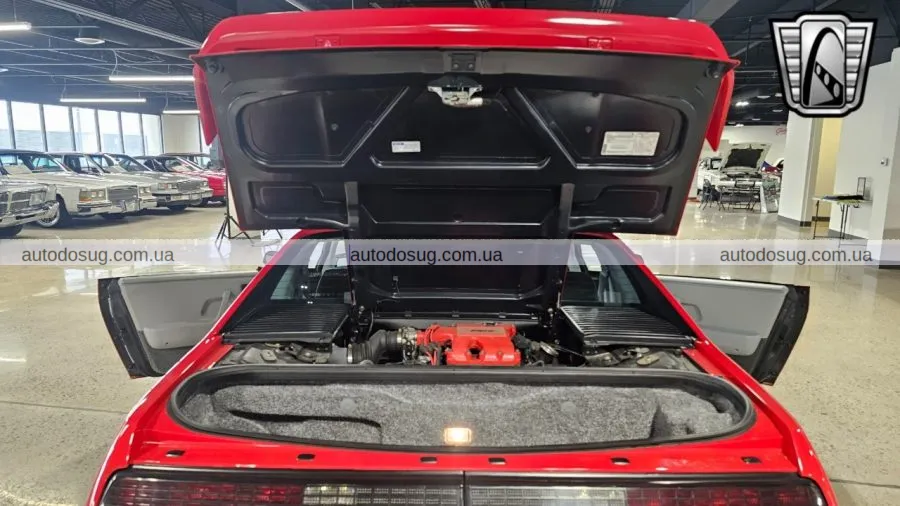 Pontiac Fiero зберігає оригінальний вигляд з пробігом менше 1 000 миль