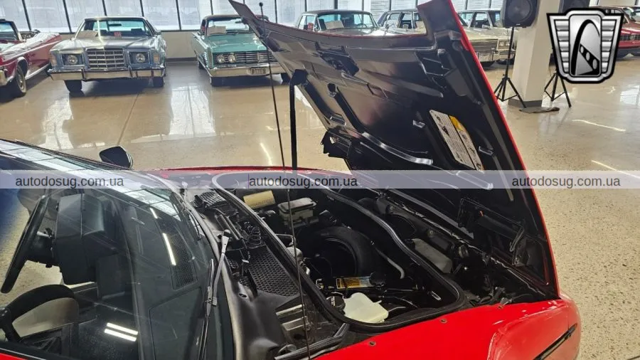 Pontiac Fiero зберігає оригінальний вигляд з пробігом менше 1 000 миль