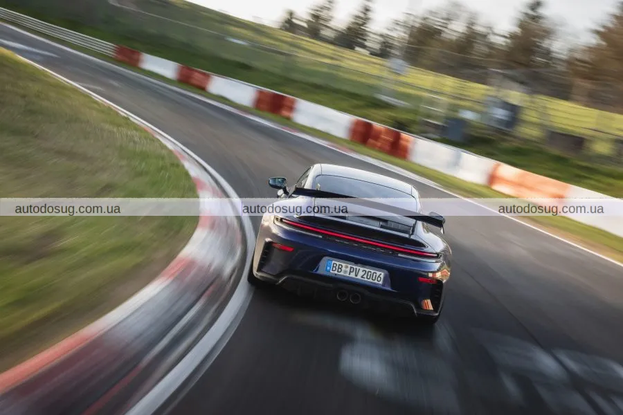 Porsche 911 GT3 2025 встановлює рекорд Нюрбургринга серед авто з «механікою»