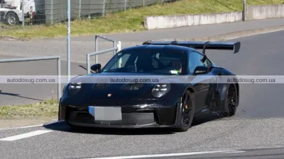 Porsche демонструє новий 911 GT2 RS з агресивним кузовом і перегоновим характером