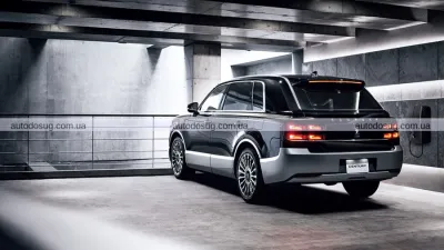 Позашляховик Toyota Century отримав затемнювальні задні вікна