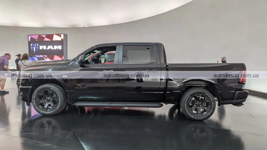 Ram повертає легендарний HEMI 5.7 V8 у пікап 1500 у 2026 році