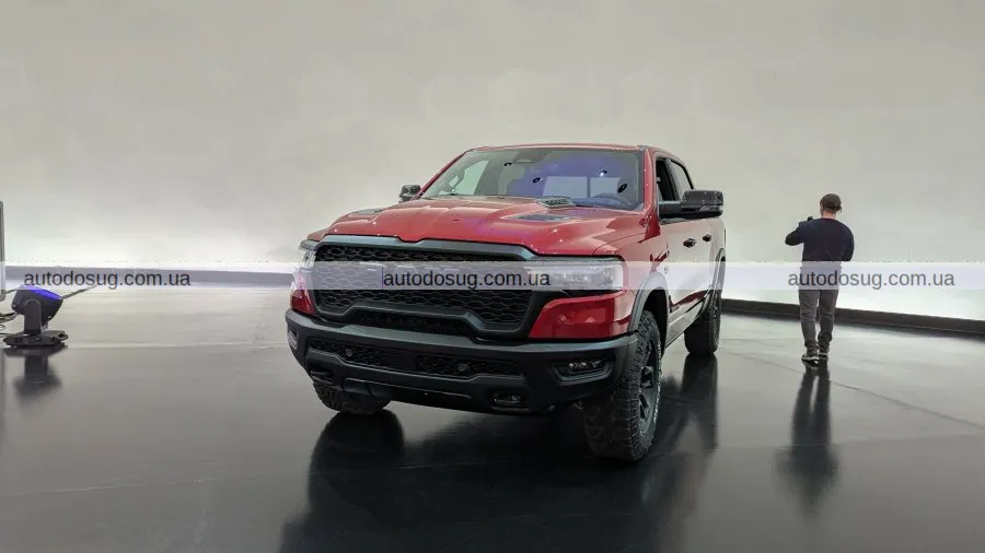 Ram повертає легендарний HEMI 5.7 V8 у пікап 1500 у 2026 році