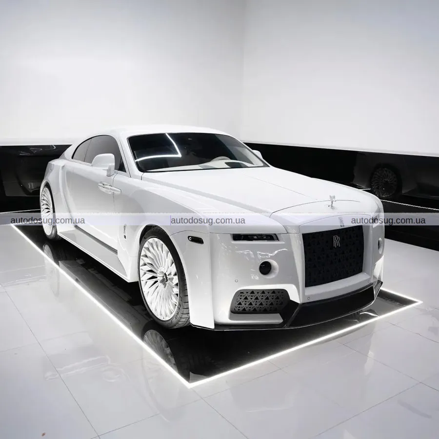 Rolls-Royce Wraith Venuum — мрія впливових людей зі зміїною шкірою