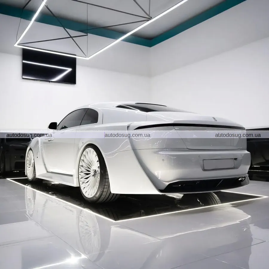 Rolls-Royce Wraith Venuum — мрія впливових людей зі зміїною шкірою