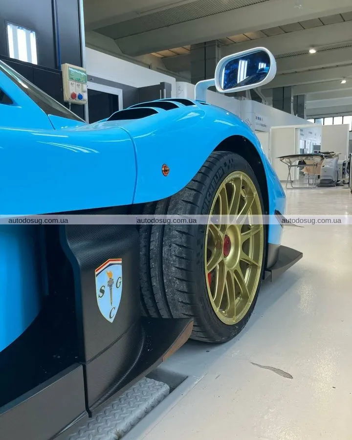 SCG 007S Дорожній гіперкар з гоночним серцем