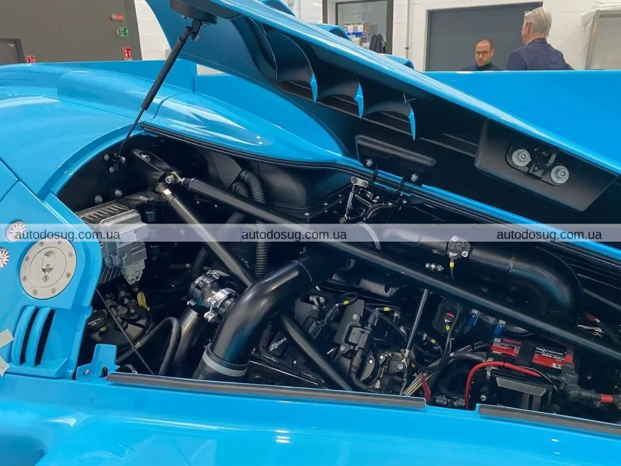 SCG 007S Дорожній гіперкар з гоночним серцем