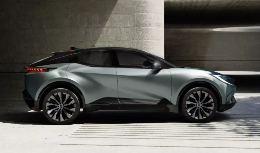 Toyota анонсує дебют нового електричного кросовера 11 березня