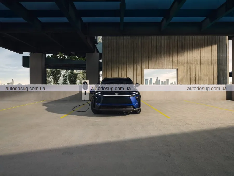 Toyota bZ 2026 представляє новий етап електромобільності з покращеними характеристиками та дизайном