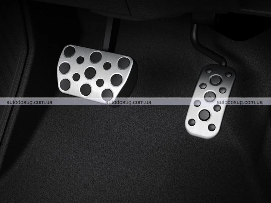 Toyota оновлює Corolla Cross та додає спортивну версію GR SPORT