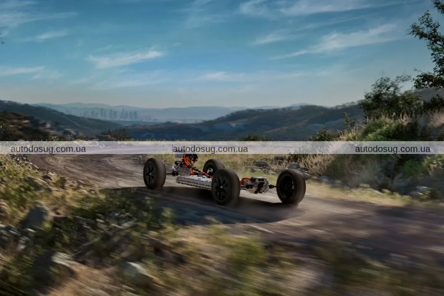 Toyota презентує універсал bZ5X Woodland, який кидає виклик кросоверам