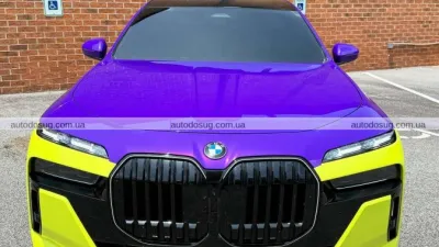 Цей BMW показує, чому деякі кольори ніколи не повинні зустрічатися