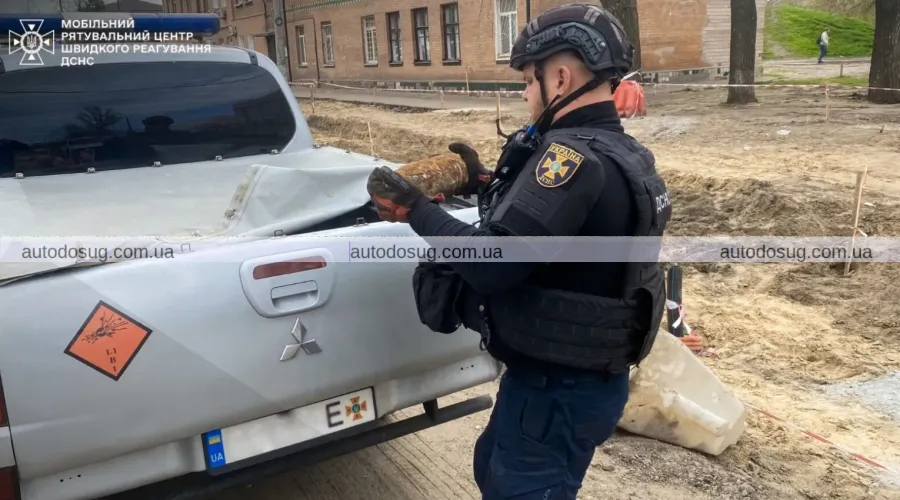 У Києві на Дарниці знайшли вибухонебезпечний предмет