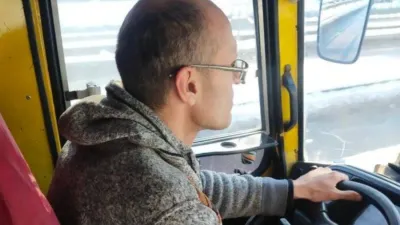 У Києві водія маршрутки, який образив військову, відсторонили від роботи