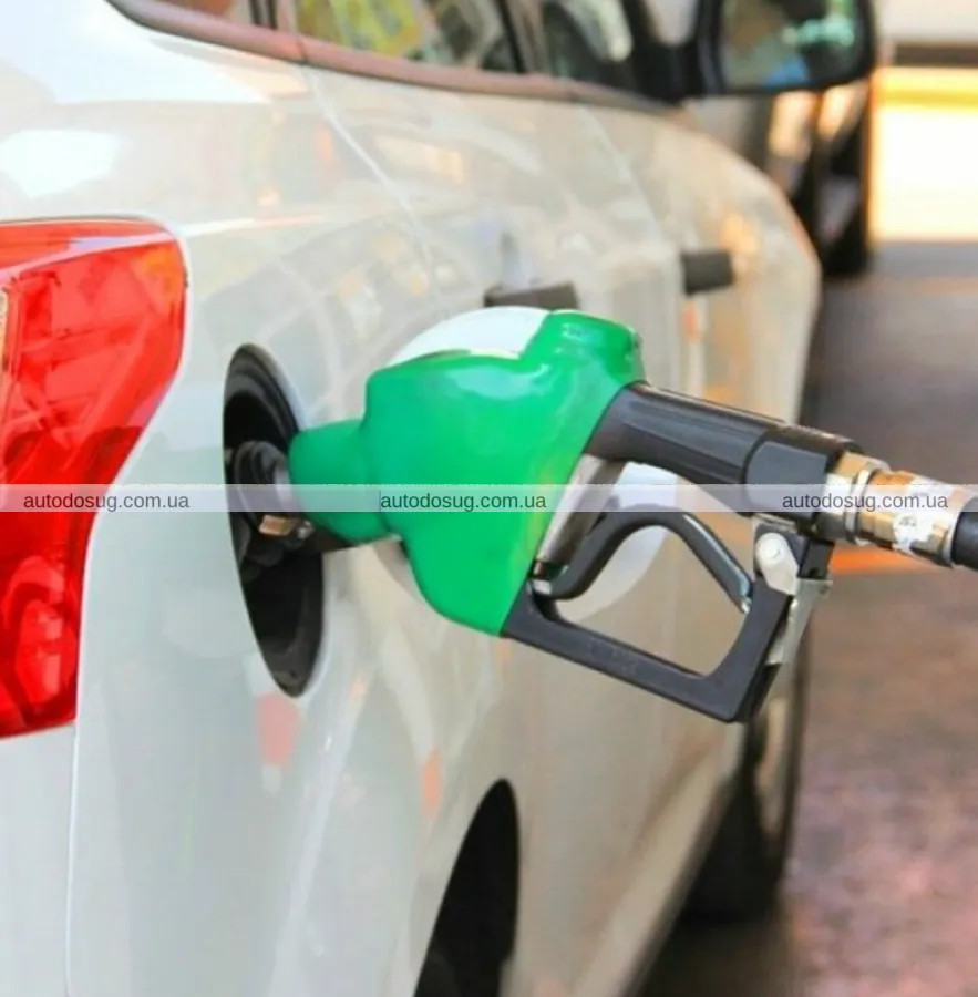 Українські АЗС починають продавати бензин зі спиртом